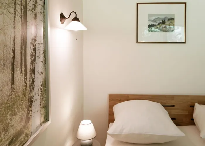 Esche 3 By Interhome *